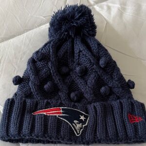 Women’s Navy New England Patriots Hat.